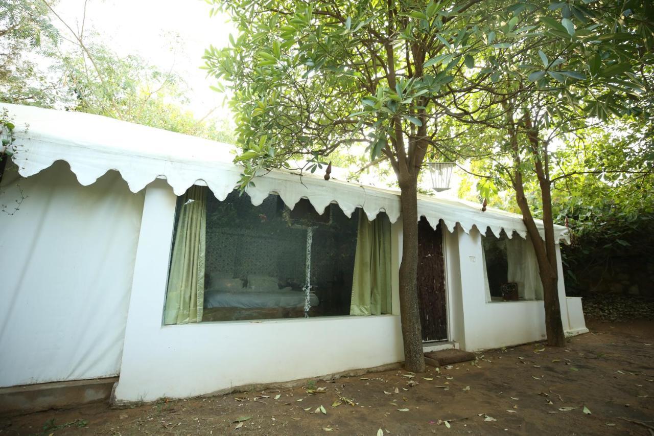Lohagarh Fort Resort Kukas Екстериор снимка