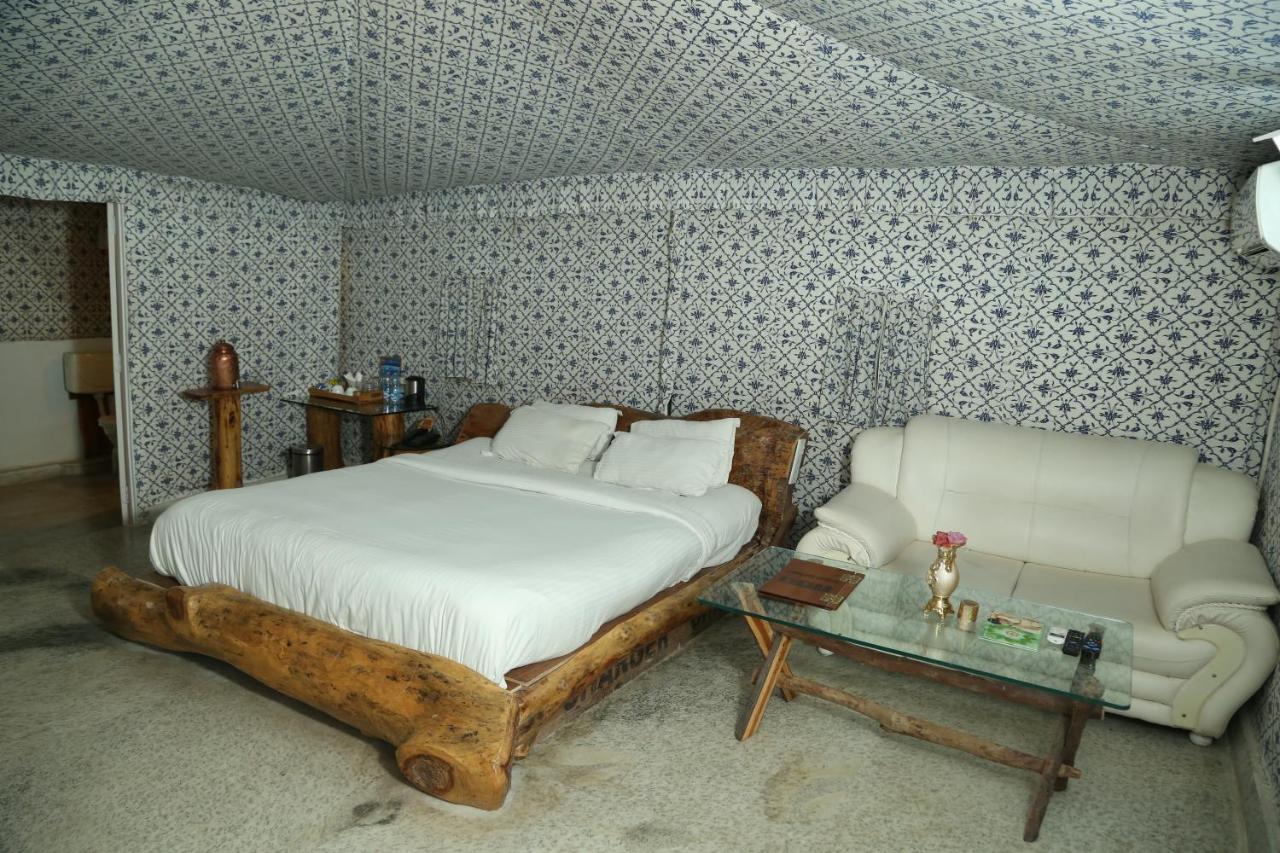 Lohagarh Fort Resort Kukas Екстериор снимка