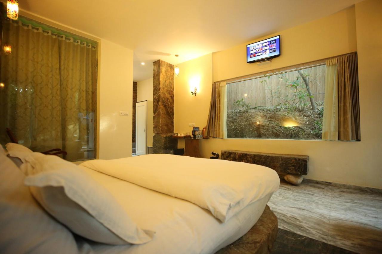 Lohagarh Fort Resort Kukas Екстериор снимка