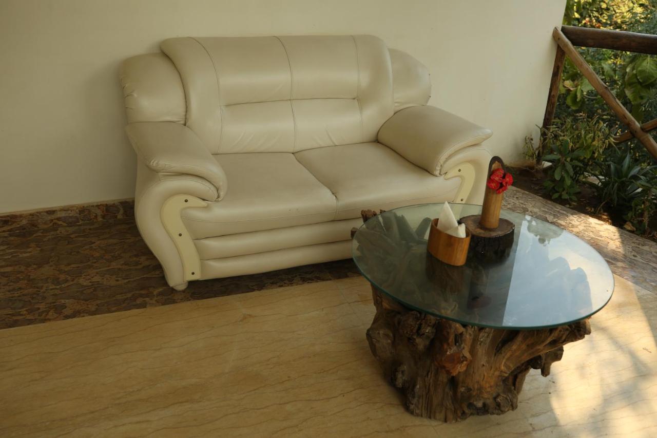 Lohagarh Fort Resort Kukas Екстериор снимка