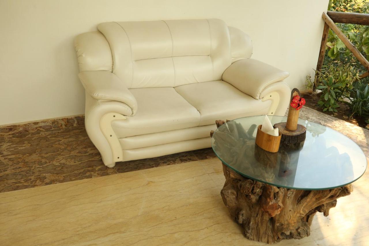 Lohagarh Fort Resort Kukas Екстериор снимка
