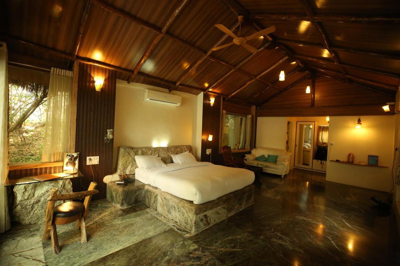 Lohagarh Fort Resort Kukas Екстериор снимка