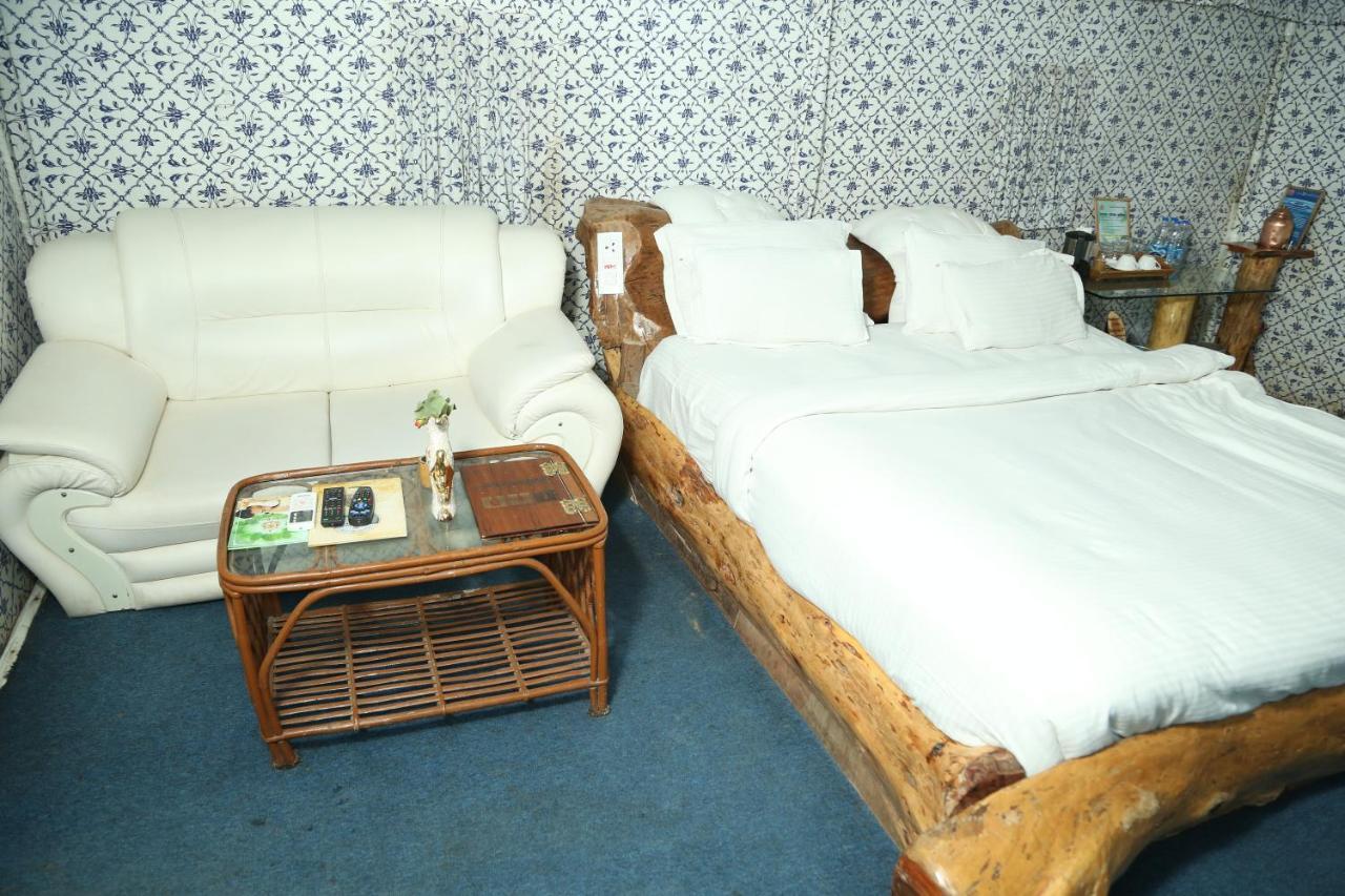 Lohagarh Fort Resort Kukas Екстериор снимка